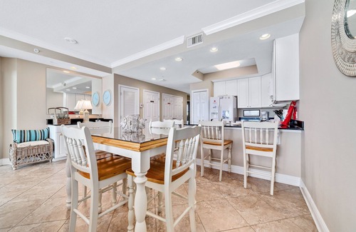 Gulf Shores Condo | San Carlos 702- IN THE MIDDLE OF IT ALL, WALK TO EVERYTHING, DIRECT GULF FRONT TONS OF AMENITIES