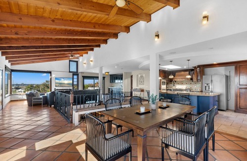 Morena House | San Diego Villa with pool, jacuzzi and sunset-views