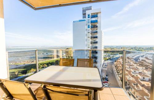 San Fernando Apartment | San Fernando Torres de la Caseria JP