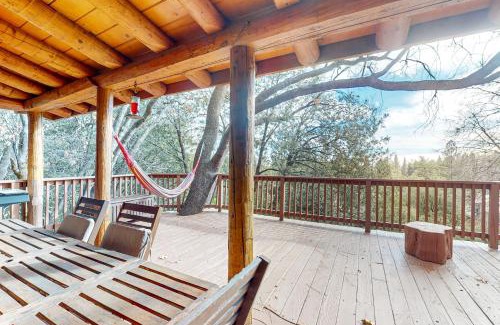Pine Cove House | San Jacinto Lodge