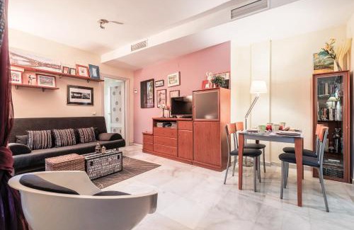 Triana Apartment | San Jacinto Sevilla Best Location Apartment Triana