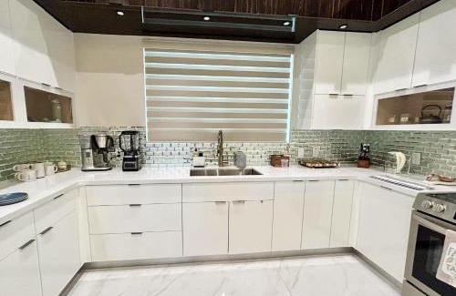 San Juan House | San Juan home 15 min to McAllen La Plaza Mall and Airport