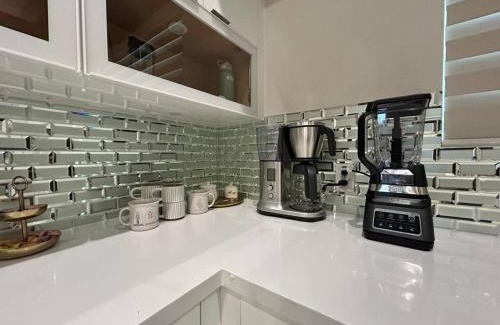 San Juan House | San Juan home 15 min to McAllen La Plaza Mall and Airport