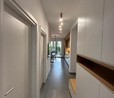 Ishem Apartment | San Pietro Yard Apartment