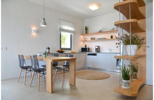 Agios Romanos Villa | San Romano Villas
