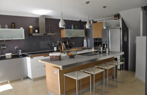 Sanary-sur-Mer Villa | Sanary sur Mer Villa entirely renovated with swimming pool, any comfort 170 m2