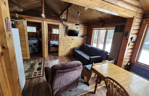 Mercer Cabin | Sand Beach and Great Fishing on the Turtle Flambeau Flowage