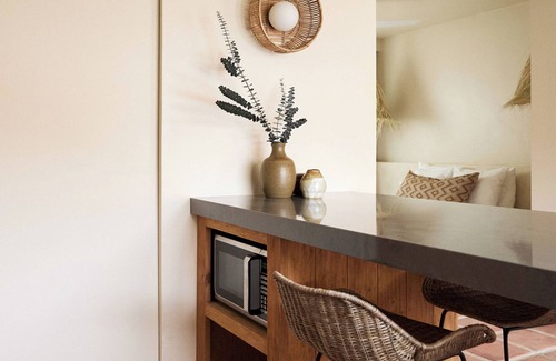 Imperial Beach Hotel | Sand Castle Inn