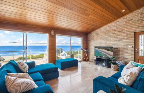 Mollymook Beach House | Sand Castles