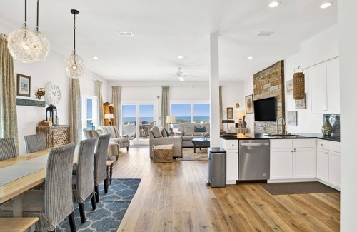 Fort Morgan House | Sand Crab E - Pet-Friendly, Beachfront, Community Pool