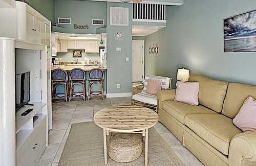 Villa Sabine Apartment | Sand Dollar East 201