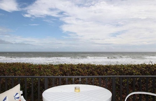 Hutchinson Island South Condo | Sand Dollar Shores Jensen Beach/Relax as you listen to the waves!