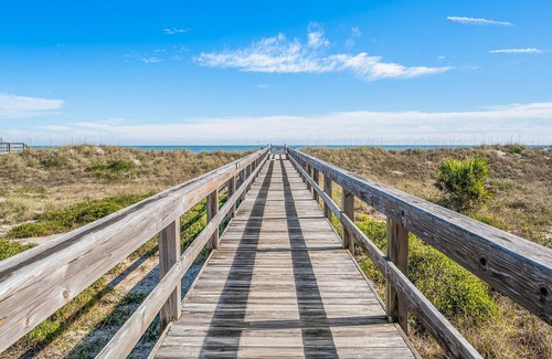 Fernandina Beach Condo | Sand Dollar Villas Unit 306 - Seaview Oasis