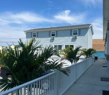Chincoteague Apartment | Sand Dollar Villa