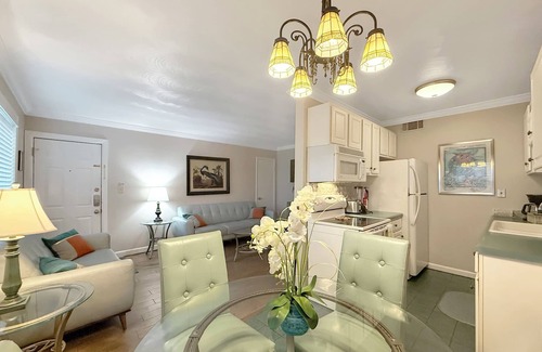 Northeast Virginia Beach Condo | Sand Sculptures 1st weekend in Oct, Dome Events Jon Pardi and Brawlers Ball