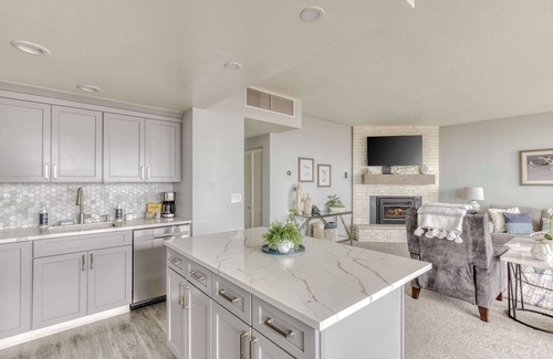 Seaside Condo | Sand & Sea (306) Sojourn - Oceanfront luxury