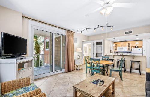 Baytowne Wharf Apartment | Sand & Serenity