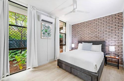 Nightcliff House | Sandalwood Oasis - Tropical Serenity near Waterfront