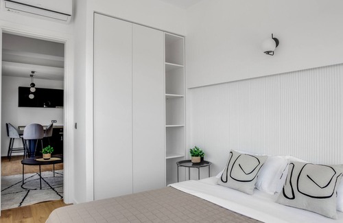 Thessaloniki Apartment | Sanders Arch - Charming 1-bdr Apt w Balcony