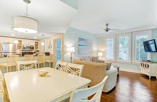 Baytowne Wharf Apartment | Sandestin Baytowne Wharf 449 Market St Inn