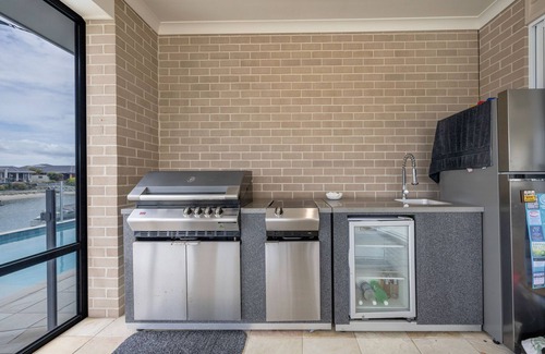 Yamba House | Sandgard- waterfront tranquility