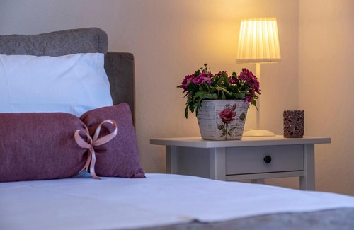 Old Town Apartment | Sandgate Apartment