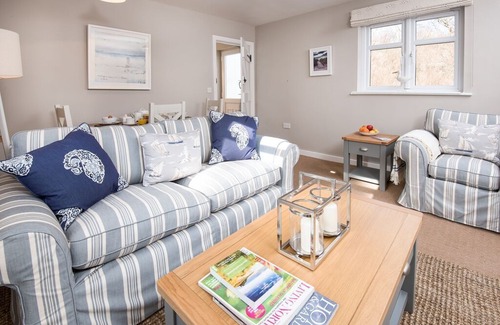 Bamburgh Cottage | SANDHILLS, Bamburgh - Sleeping 3 in the dunes near Bamburgh Castle