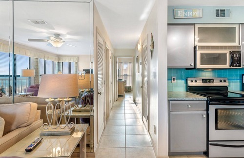 Gulf Shores Condo | Sandpiper 16C ~ deluxe beach front condo ~