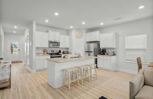 Port St. Joe House | Sandpiper By-the-Sea Entire Home! 5 min walk to the beach and pool!
