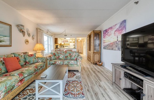 Midtown Ocean City Apartment | Sandpiper Dunes