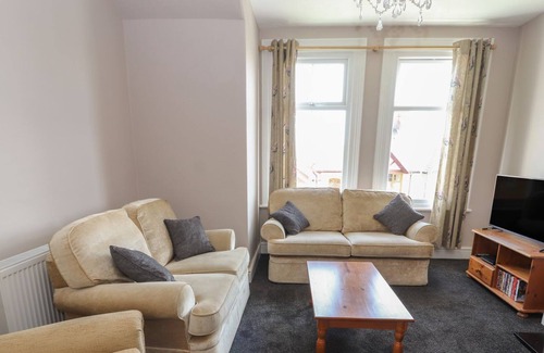 Rhos on Sea Cottage | SANDPIPER, family friendly, with a garden in Rhos-On-Sea
