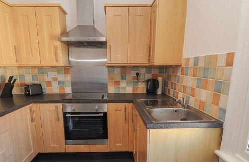 Rhos on Sea Cottage | SANDPIPER, family friendly, with a garden in Rhos-On-Sea