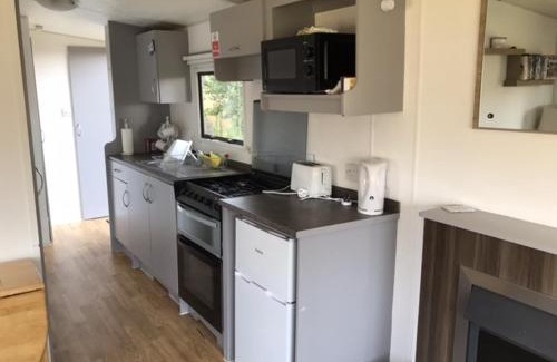 Clacton-on-Sea Resort | Sandra's Seawick Holiday Caravan