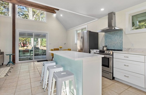 Hampton House | Sandy Biscuits A-Frame Cottage @ Plaice Cove