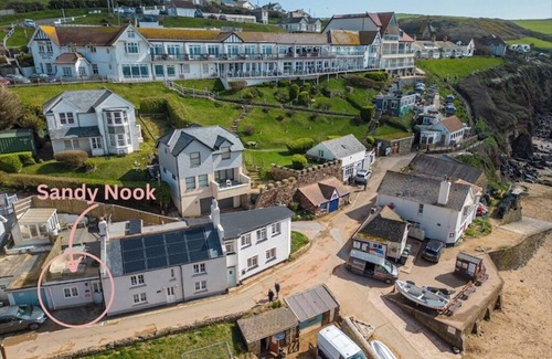 Hope-Cove Apartment | Sandy Nook - The Perfect Beach Front Getaway in Beautiful Hope Cove, South Devon