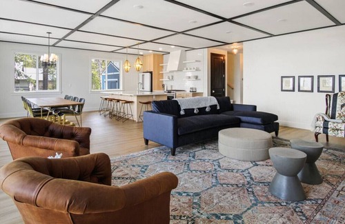 Donnelly Apartment | Sandy Shores .