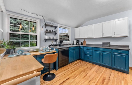 Sioux Falls House | Sanford Hub | Spacious 4BR Across from Sanford