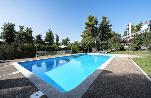 Kassandra House | Sani Diamond Villa by Luxlikehome