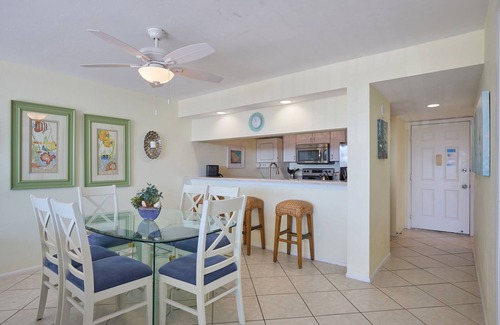 Punta Rassa Condo | Sanibel Harbour Resort Harbour Tower 211: Boasting amazing sunset views from the lanai