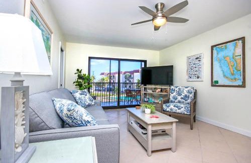Sanibel Apartment | Sanibel Island Condo With All Of The Amenities 2C2