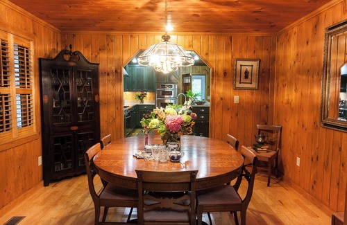 Ridgecrest House | Sanjema Lodge | Spacious Home in Ridgecrest
