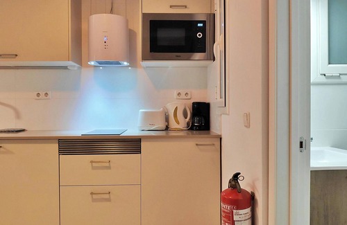 El Raval Apartment | Sant Antoni 3 -Downtown Barcelona. Ideally located
