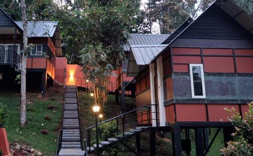Devikolam Hotel | Santhi Hill View Resort