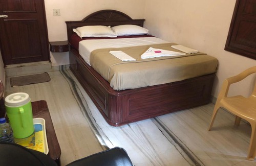 Kanyakumari Cabin | Santhi Residency