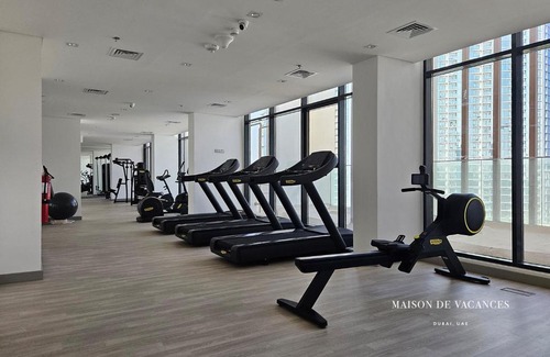 Nad Al Sheba Apartment | Santorini Studio Pool View