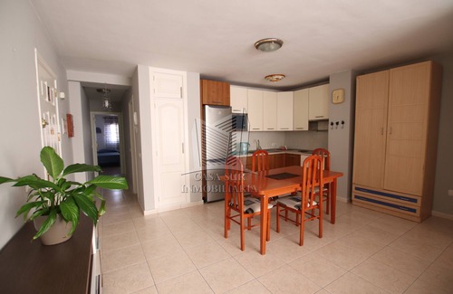 San Isidro Condo | Sapacious Apartment in South Tenerife. Check in 24 hours.