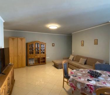 Qender Apartment | Saranda relax apartments