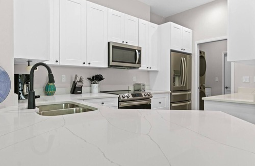 Sarasota House | Sarasota Oasis | 3BR | PetsOK | Close to beach!