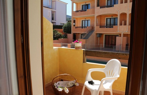 Castelsardo Historic Centre Apartment | Sardinia Re - Casa La Spiga