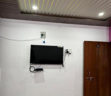 Faizabad House | Sarita's homestay